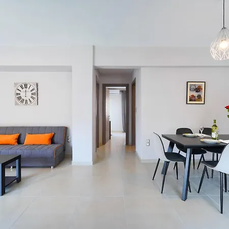 Zoi's House 아파트 *